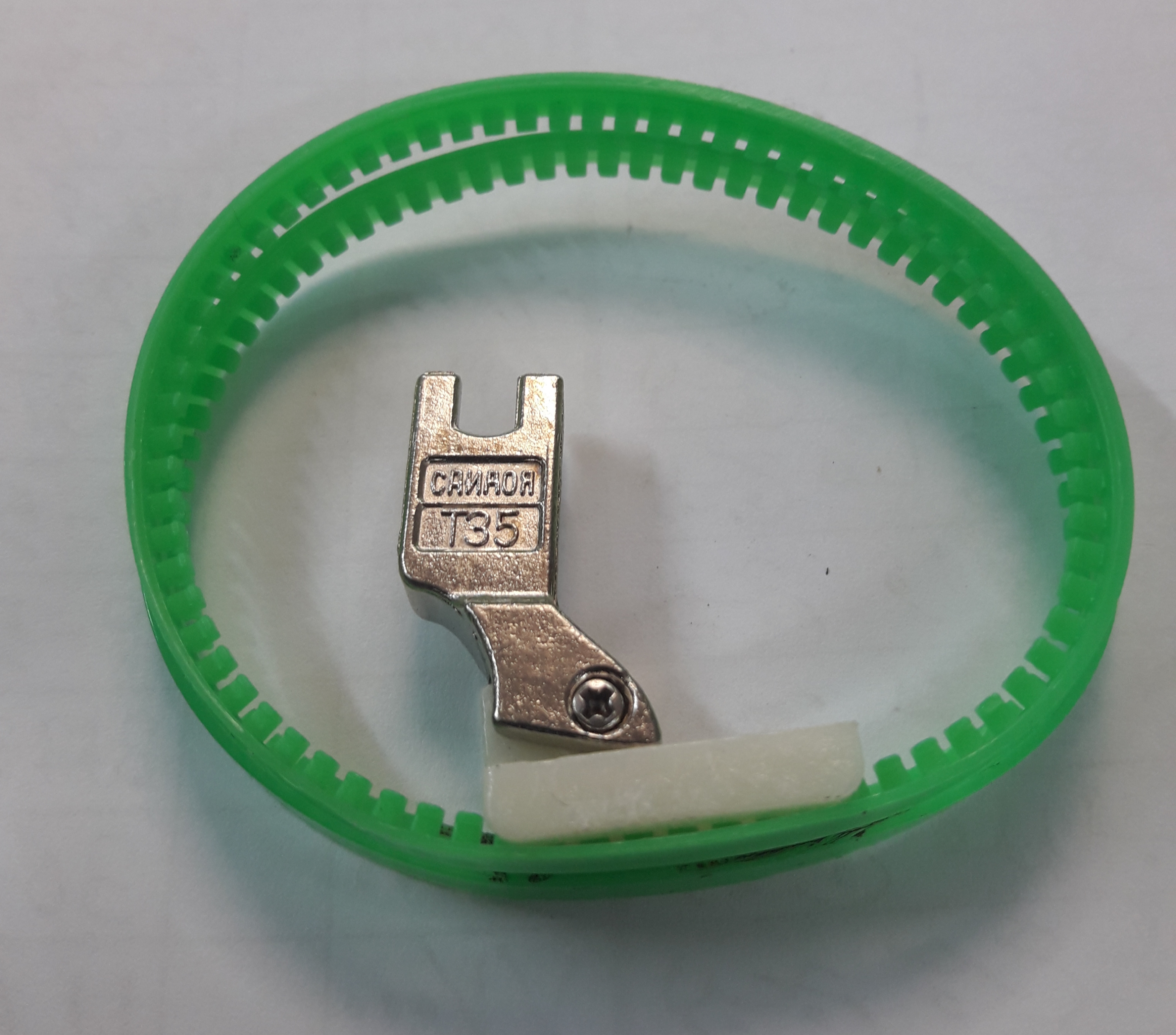 پایه تسمه ای چرخ خیاطی صنعتی