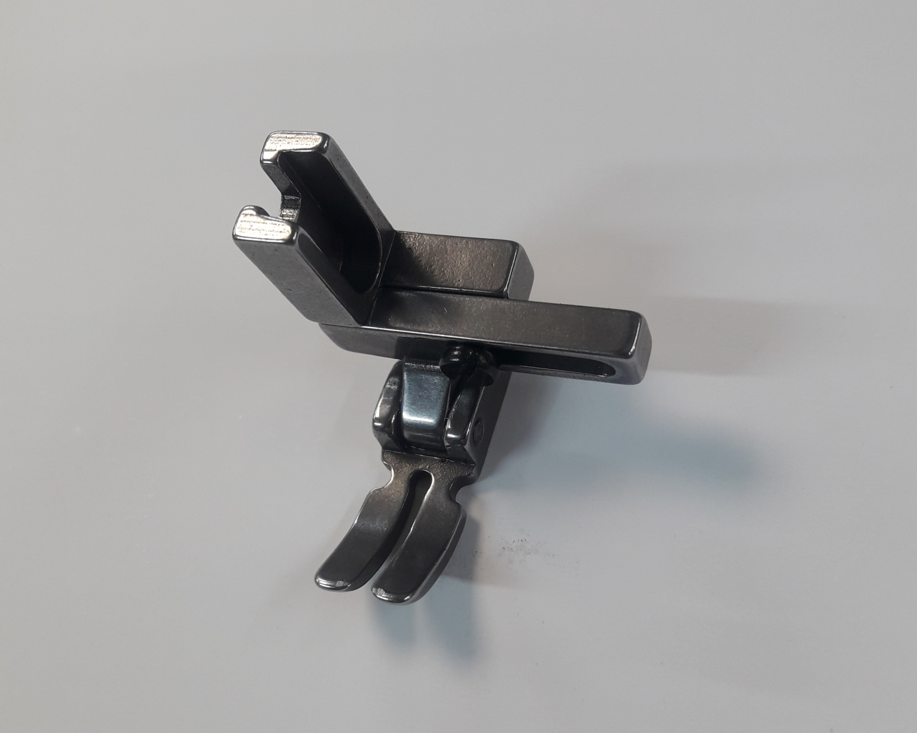 پایه سه کاره چرخ راسته